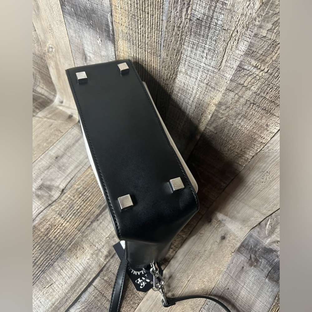 Charles & Keith black white vegan leather Crossbody bag - Picture 6 of 16